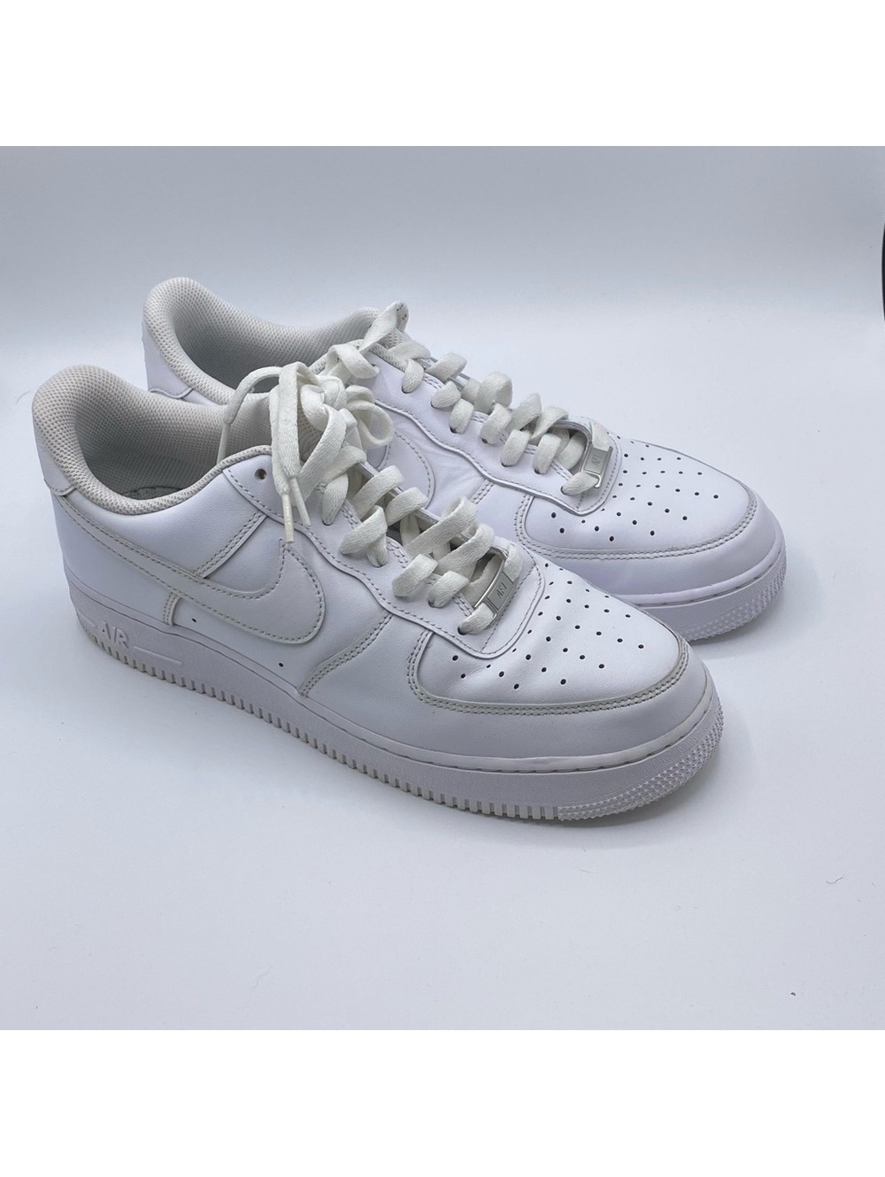 Nike Air Force 1 Low White - Picture 4 of 4